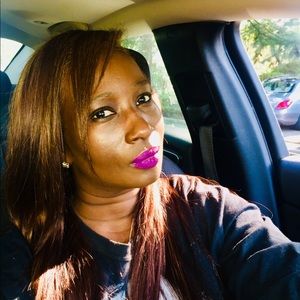 Meet your Posher, Ahsaki